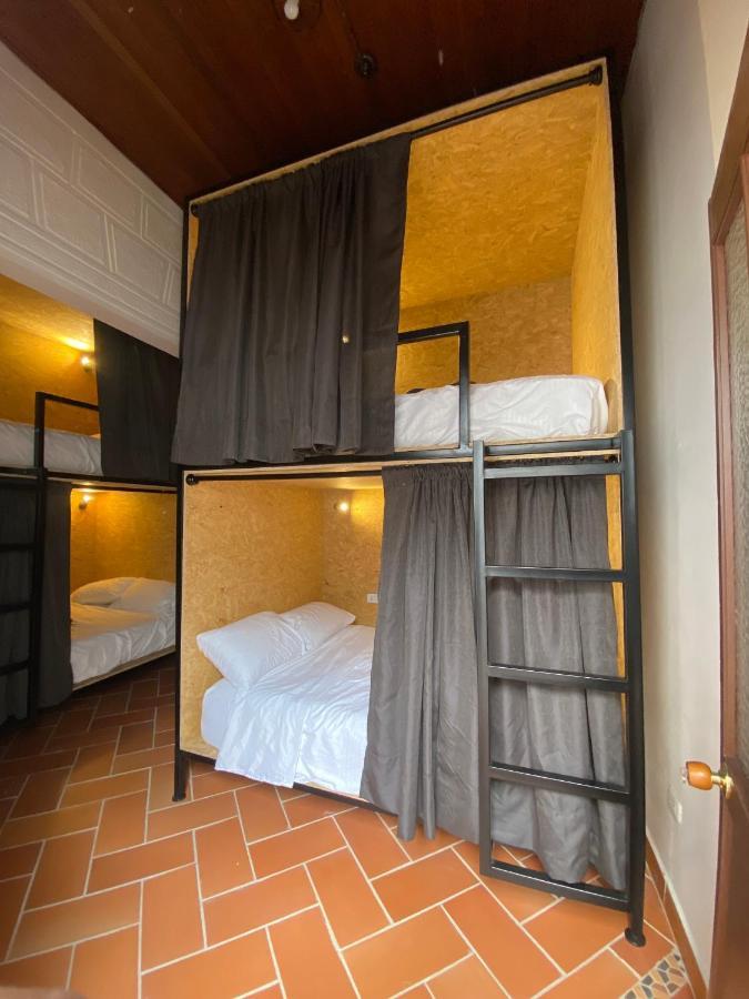 Banana Hostel Μπογκοτά Εξωτερικό φωτογραφία